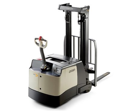 SH 5500 Heavy Duty Walkie Straddle Stacker