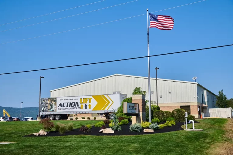 Read more about the article Action Lift, Inc. in Pittston, PA, has earned the prestigious Crown Summit Award.